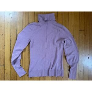 LUXE Arden B  100% Cashmere Pink Turtleneck Sweater Small